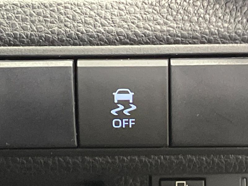 2020 Toyota Corolla Touring 6AA-ZWE211W (UW-6a9a398599e45)[8]