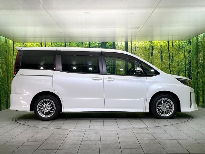 2021 Toyota Noah 6AA-ZWR80W (UW-6a9a398ee0986)[18]