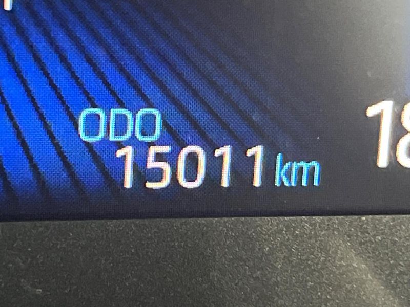 2023 Toyota Voxy 6AA-ZWR90W (UW-6a9a39936fa5d)[2]
