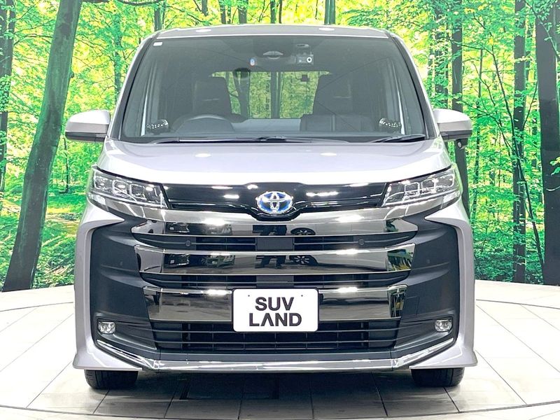 2023 Toyota Noah 6AA-ZWR90W (UW-6a9a3999106a0)[8]