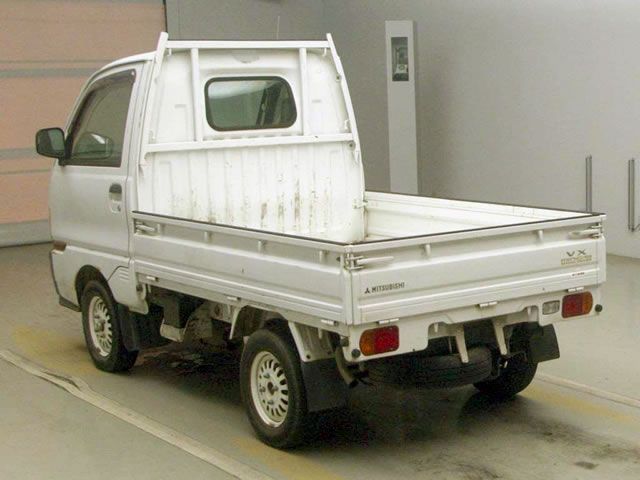 1997 Mitsubishi Minicab Truck V-U41T (UW-mtmlhw17glh3)[1]