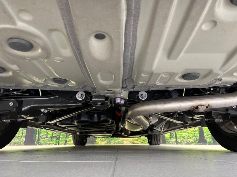 2025 Toyota Vellfire Hybrid 6AA-AAHH40W (UW-6a9b8698ba3d0)[26]
