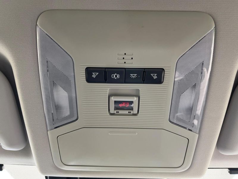 2019 Toyota RAV4 6AA-AXAH54 (UW-6a9b86d636cf6)[26]