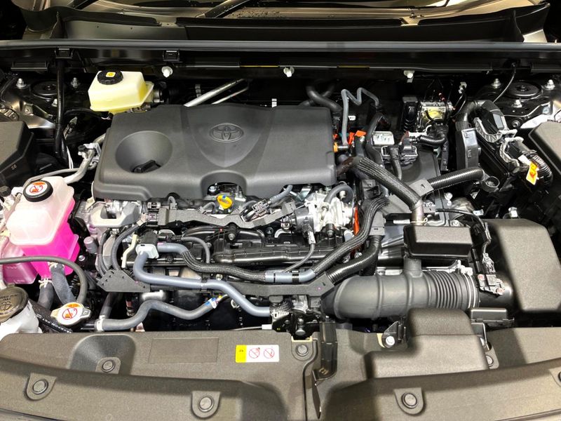 2026 Toyota RAV4 6AA-AXAN64 (UW-6a9b86df74bba)[12]