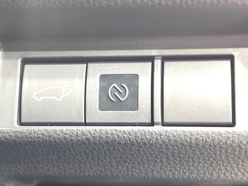 2026 Toyota RAV4 6AA-AXAN64 (UW-6a9b86e178a6d)[13]