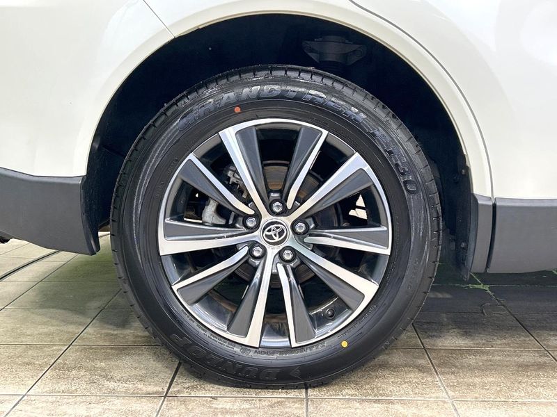 2020 Toyota Harrier Hybrid 6AA-AXUH80 (UW-6a9b86e4dd554)[20]
