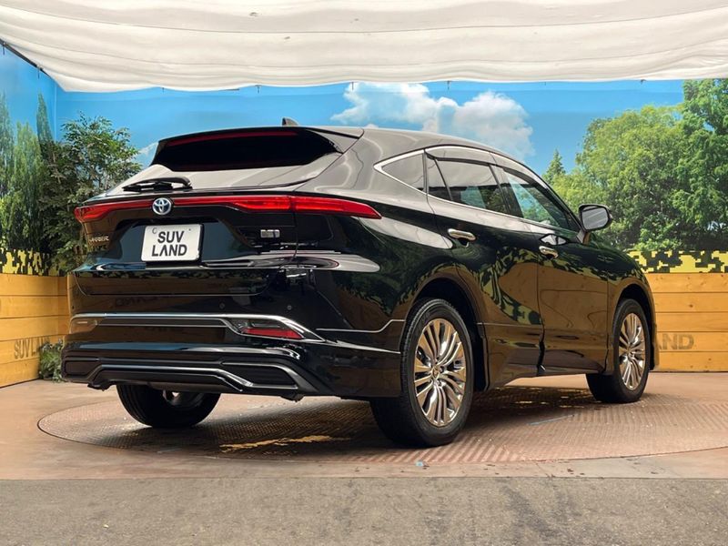 2023 Toyota Harrier Hybrid 6AA-AXUH80 (UW-6a9b86eae8ea5)[23]