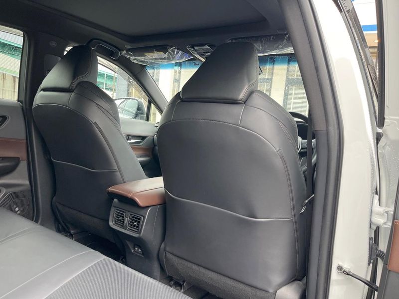 2023 Toyota Harrier Hybrid 6AA-AXUH80 (UW-6a9b86ecc4448)[25]