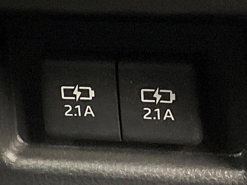 2020 Toyota Harrier Hybrid 6AA-AXUH85 (UW-6a9b86f0af4f2)[22]