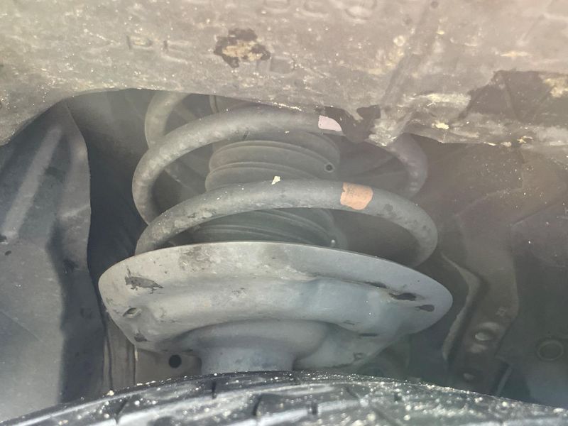 2017 Toyota Camry DAA-AXVH70 (UW-6a9b86f324c62)[24]