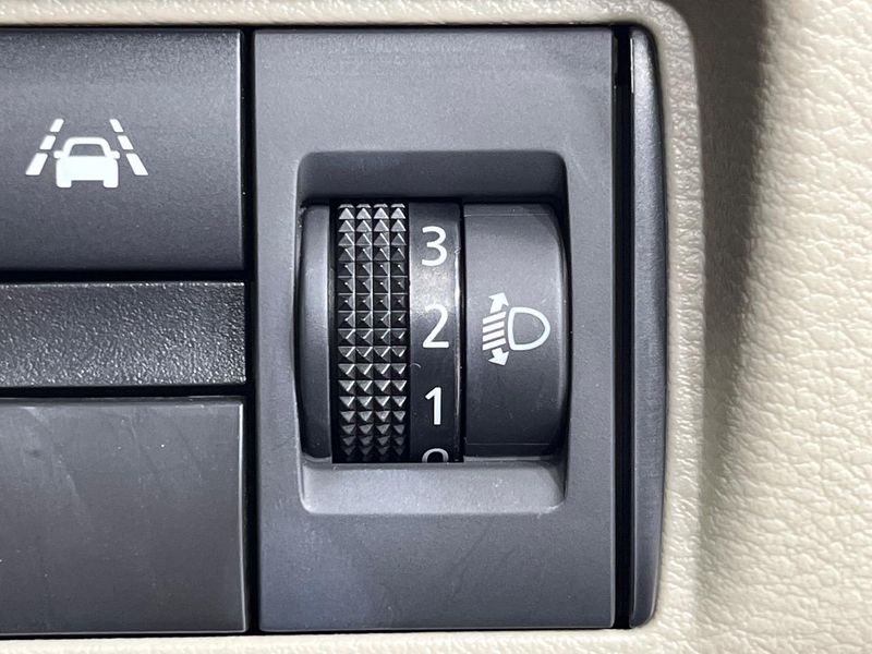 2025 Mitsubishi eK Space 5AA-B37A (UW-6a9b872384ca0)[17]