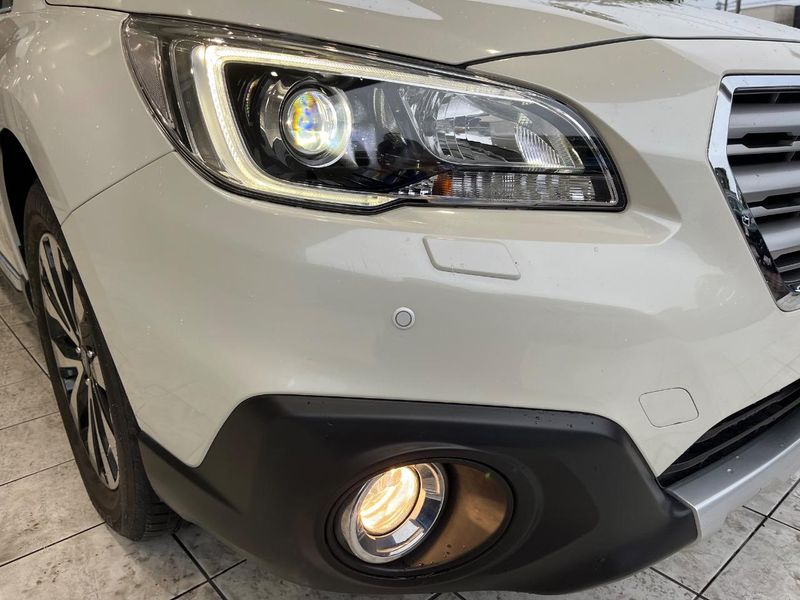 2016 Subaru Legacy Outback DBA-BS9 (UW-6a9b8747867a3)[13]