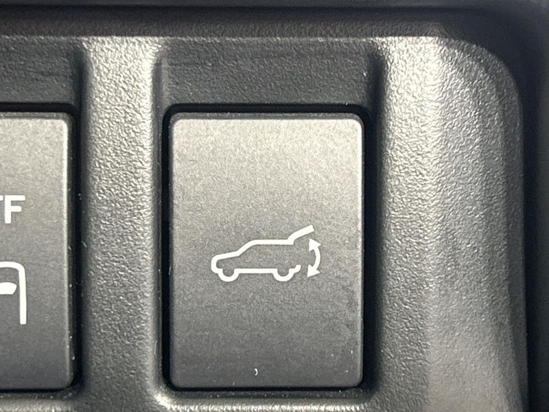 2017 Subaru Legacy Outback DBA-BS9 (UW-6a9b874827a65)[28]