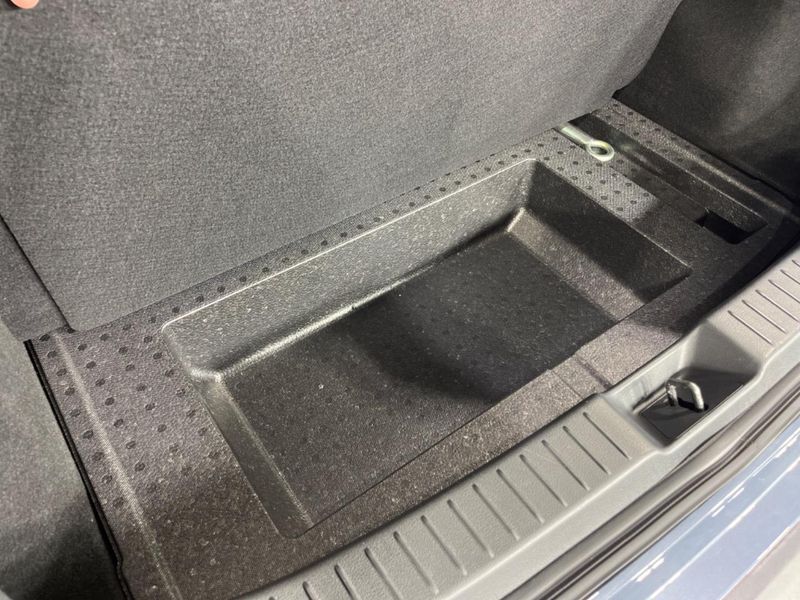2019 Mazda CX-30 5BA-DMEP (UW-6a9b876860331)[16]