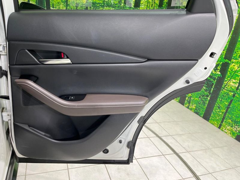 2021 Mazda CX-30 5BA-DMEP (UW-6a9b876a43846)[26]