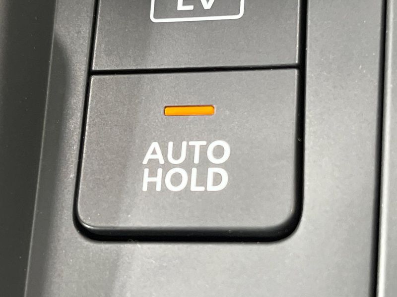 2022 Nissan Note 6AA-E13 (UW-6a9b877887851)[22]