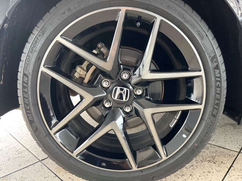 2023 Honda Civic 6AA-FL4 (UW-6a9b8786613f0)[18]