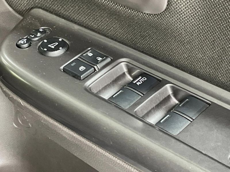2019 Honda Freed hybrid 6AA-GB7 (UW-6a9b878e627b3)[26]