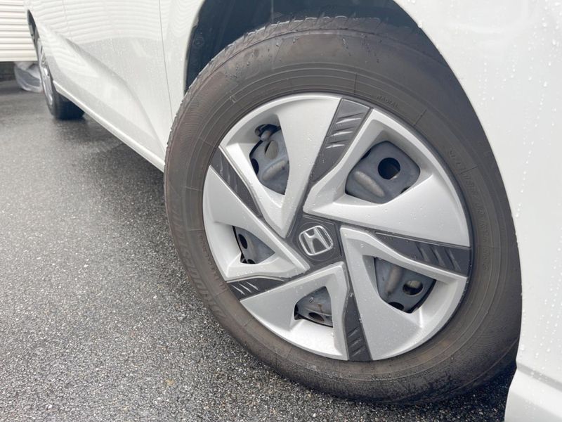 2021 Honda Freed hybrid 6AA-GB7 (UW-6a9b878f500db)[9]