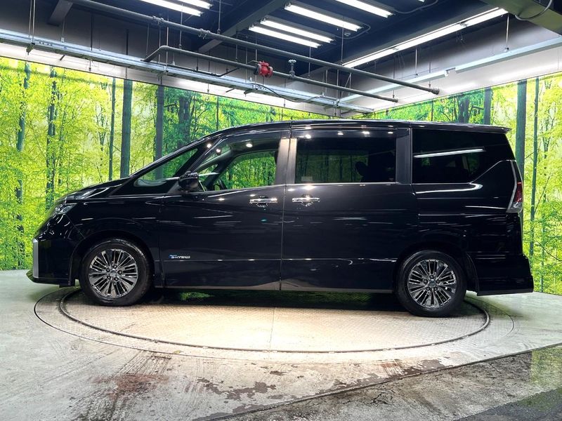 2017 Nissan Serena DAA-GC27 (UW-6a9b879414197)[7]