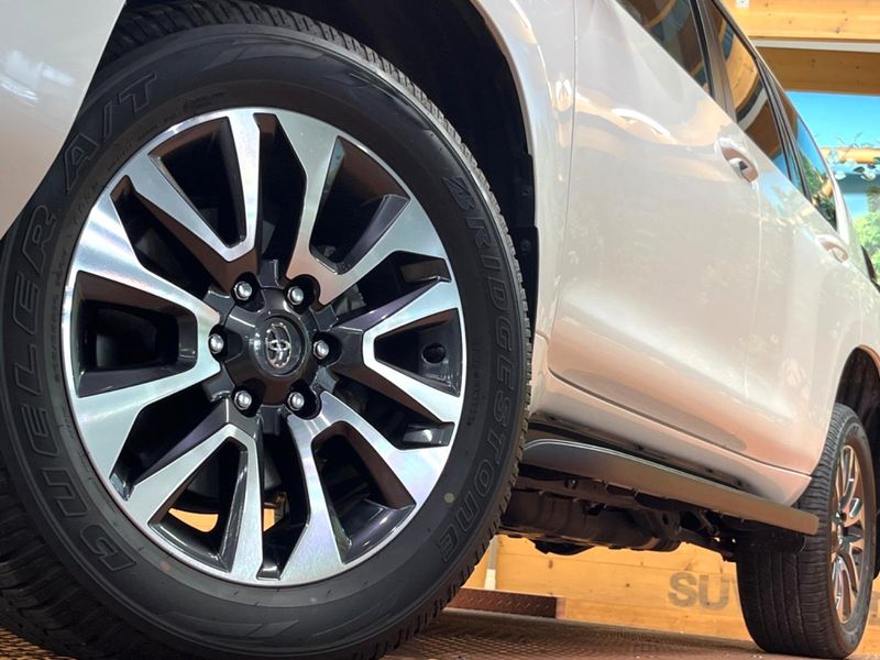 2023 Toyota Land Cruiser Prado 3DA-GDJ150W (UW-6a9b879911f11)[18]
