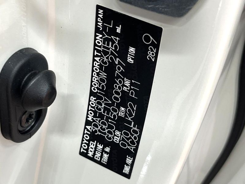 2023 Toyota Land Cruiser Prado 3DA-GDJ150W (UW-6a9b879911f11)[1]