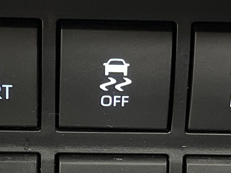 2023 Toyota Land Cruiser Prado 3DA-GDJ150W (UW-6a9b879967217)[24]