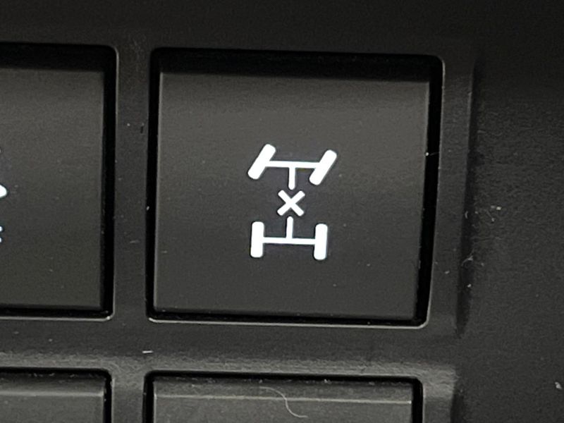 2023 Toyota Land Cruiser Prado 3DA-GDJ150W (UW-6a9b879967217)[25]
