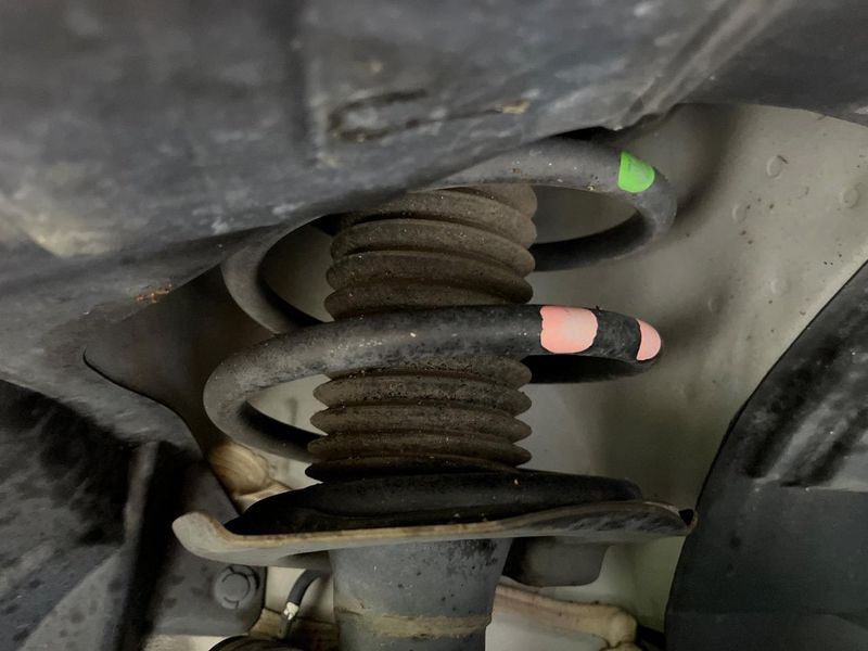 2017 Nissan Serena DAA-GFC27 (UW-6a9b87a0c887b)[18]