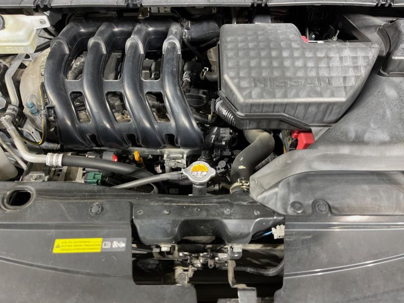 2017 Nissan Serena DAA-GFC27 (UW-6a9b87a0c887b)[24]