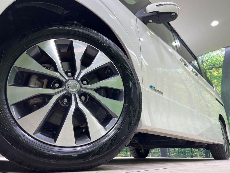 2018 Nissan Serena DAA-GFC27 (UW-6a9b87a3b493f)[22]