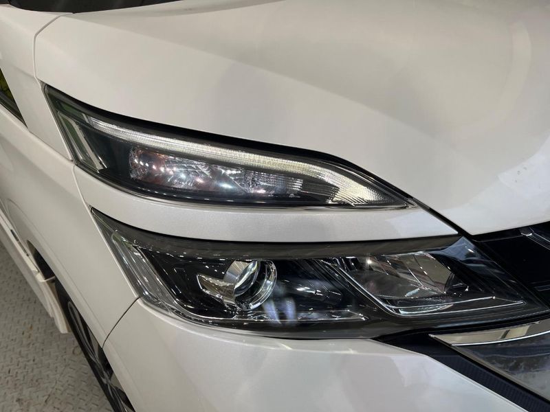 2018 Nissan Serena DAA-GFC27 (UW-6a9b87a437c64)[26]
