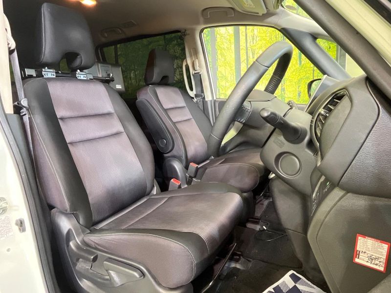 2018 Nissan Serena DAA-GFC27 (UW-6a9b87a437c64)[27]