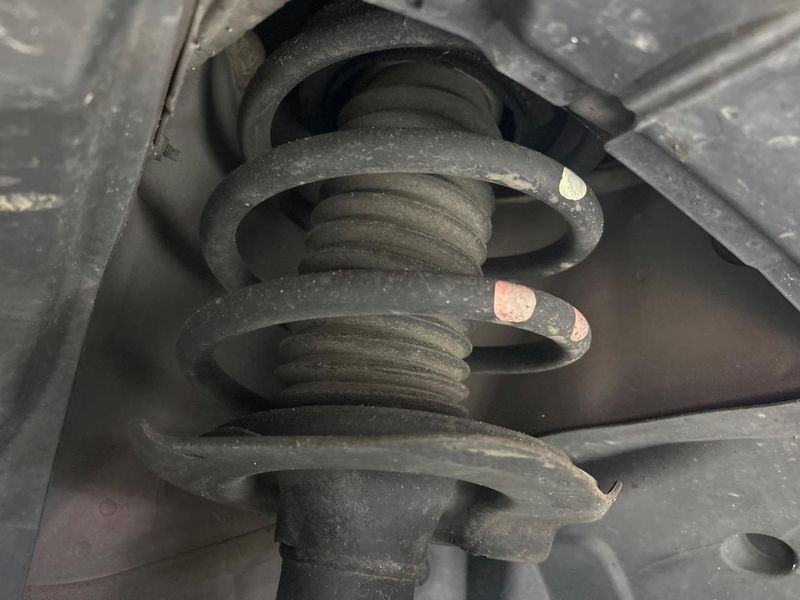 2017 Nissan Serena DAA-GFNC27 (UW-6a9b87b10ad65)[22]