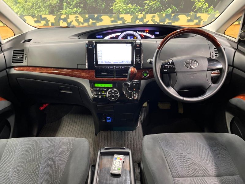2014 Toyota Estima DBA-GSR50W (UW-6a9b87c990657)[23]