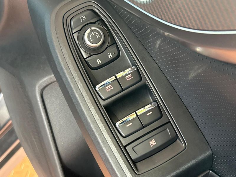 2022 Subaru XV 5AA-GTE (UW-6a9b87d4e8694)[21]