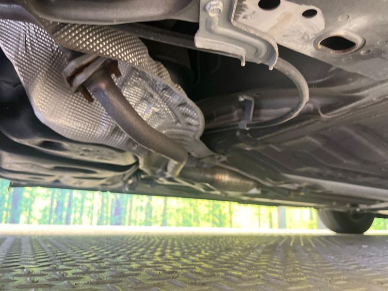 2018 Nissan Note DAA-HE12 (UW-6a9b87e79e967)[27]