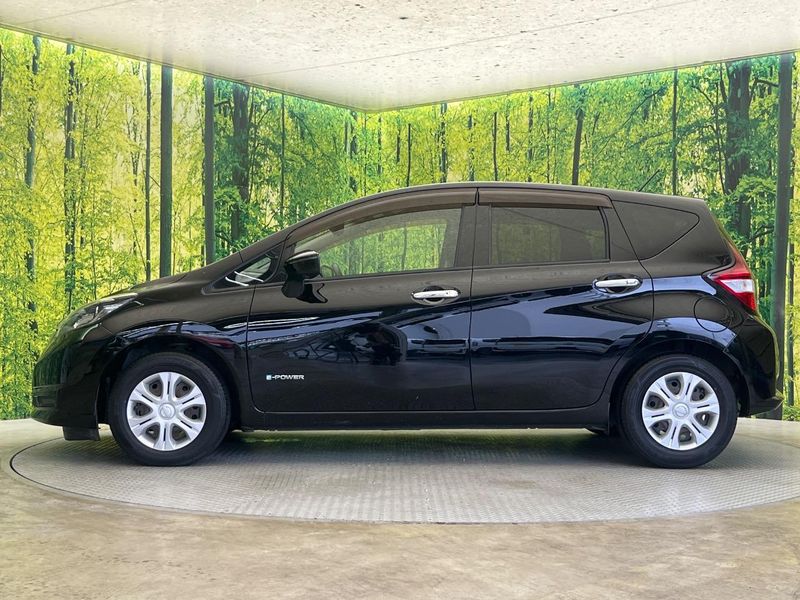 2018 Nissan Note DAA-HE12 (UW-6a9b87e79e967)[17]