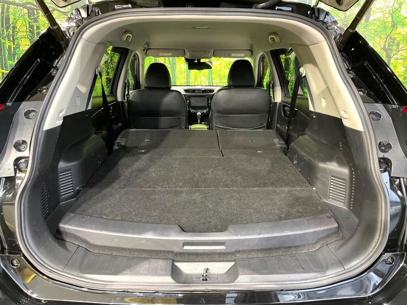 2018 Nissan X-Trail DAA-HT32 (UW-6a9b880b1dd4f)[14]