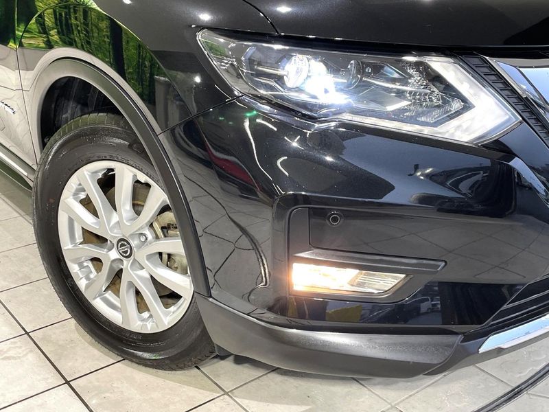2018 Nissan X-Trail DAA-HT32 (UW-6a9b880b1dd4f)[25]