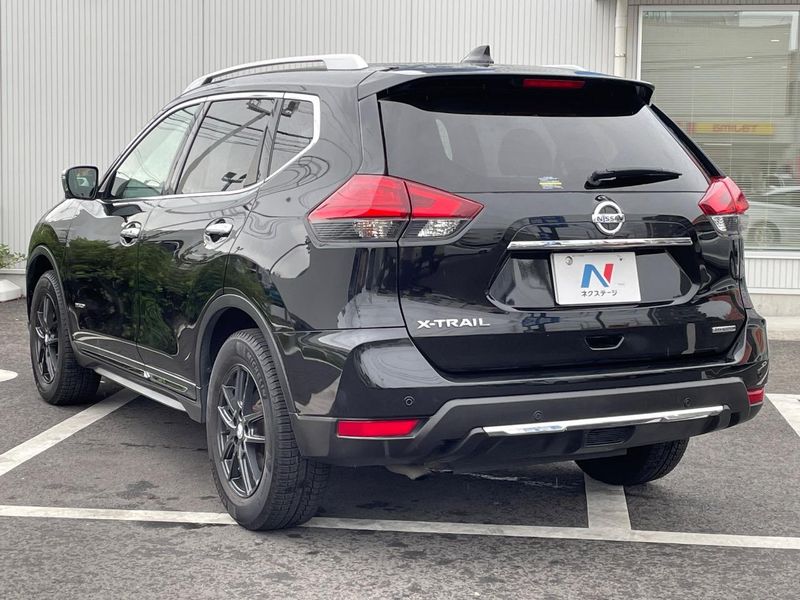 2018 Nissan X-Trail DAA-HT32 (UW-6a9b880b27f4a)[18]