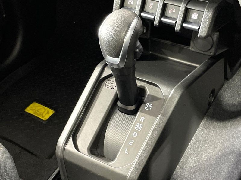 2024 Suzuki Jimny 3BA-JB64W (UW-6a9b8814b3593)[22]