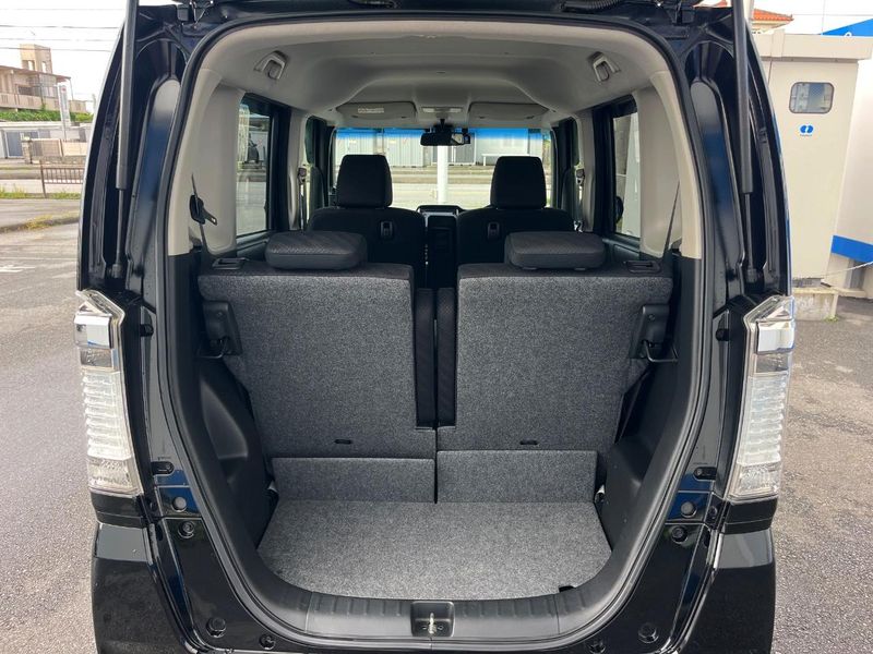 2015 Honda N-BOX CUSTOM DBA-JF1 (UW-6a9b88265642b)[27]