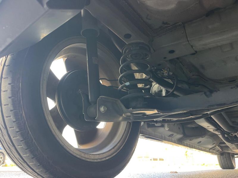2015 Honda N-BOX CUSTOM DBA-JF1 (UW-6a9b88265642b)[16]