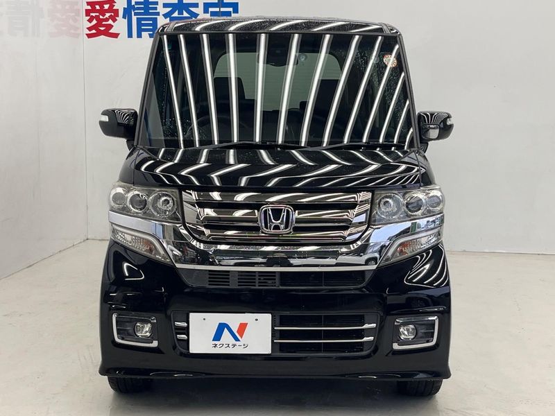 2015 Honda N-BOX CUSTOM DBA-JF1 (UW-6a9b883041c65)[14]