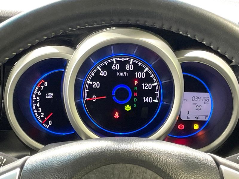 2015 Honda N-BOX CUSTOM DBA-JF1 (UW-6a9b883046b93)[24]