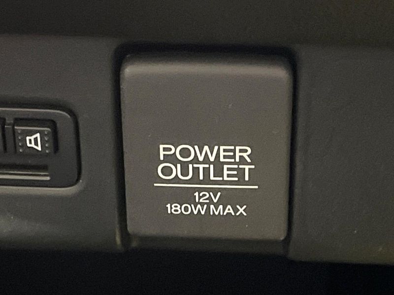 2016 Honda N-BOX CUSTOM DBA-JF1 (UW-6a9b8831d281f)[24]
