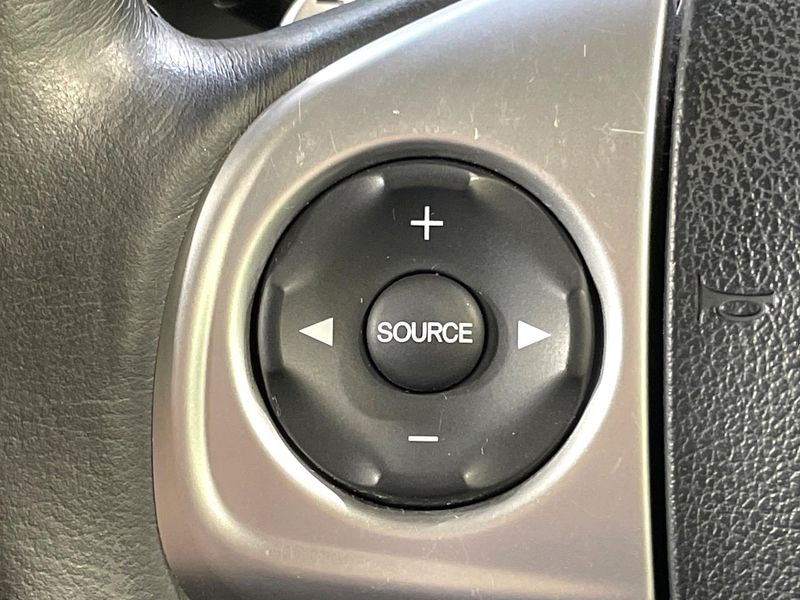 2016 Honda N-BOX CUSTOM DBA-JF1 (UW-6a9b8831d281f)[28]