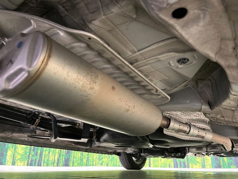 2019 Honda N-BOX CUSTOM DBA-JF3 (UW-6a9b8844685c4)[11]