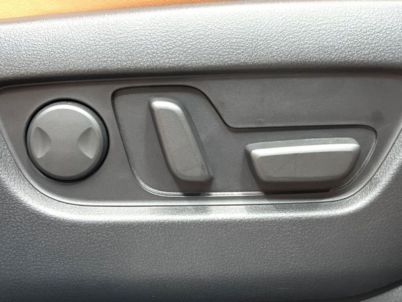 2023 Mazda CX-60 5LA-KH5S3P (UW-6a9b889d4213b)[24]